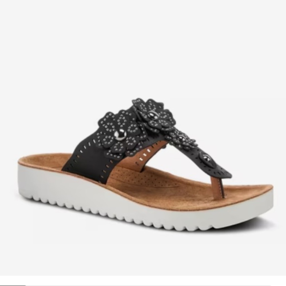 NWT FlexUs by Spring Step Flip Flops
